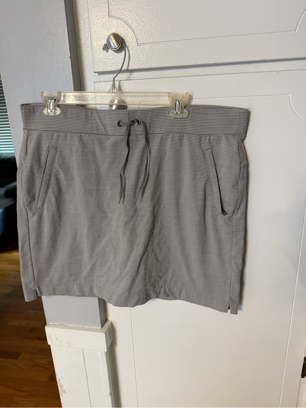 Athleta Modern metro Midtown Skort